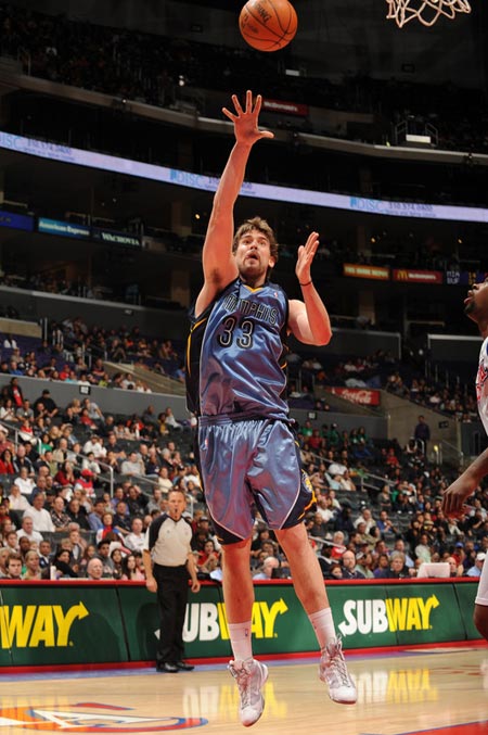 傑拉德以其 傑拉德以其