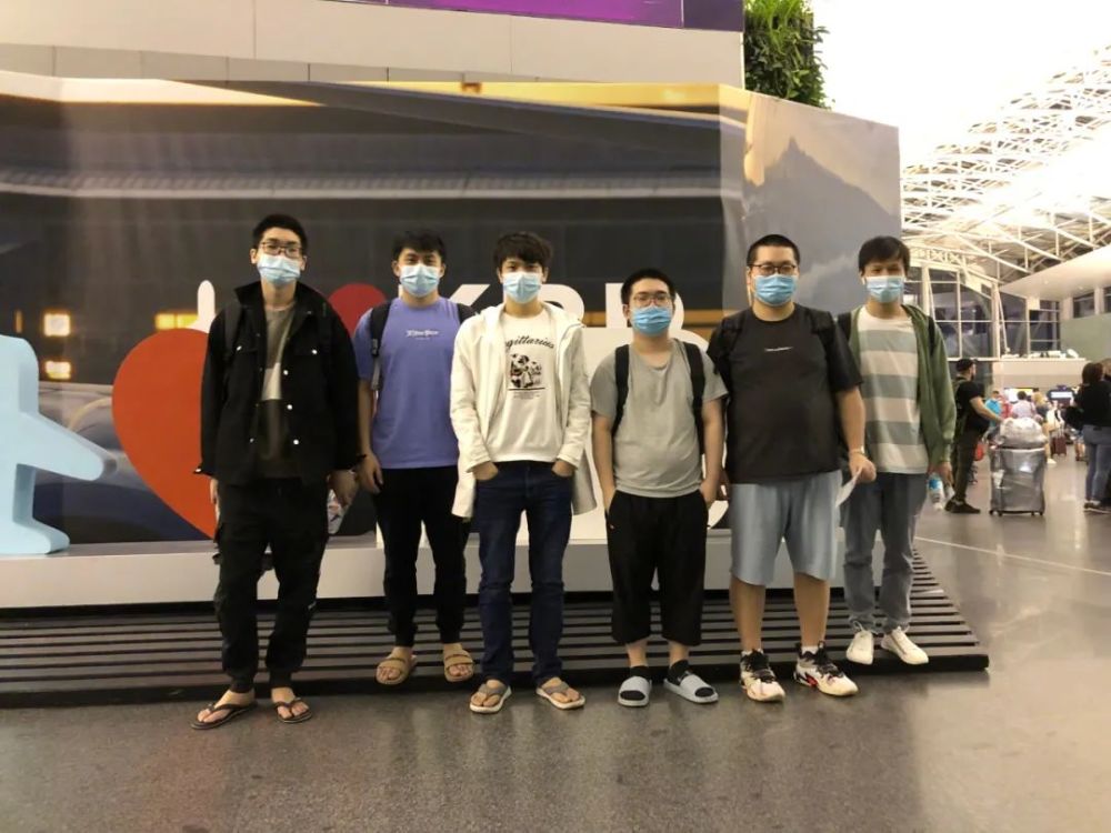 型的两条路